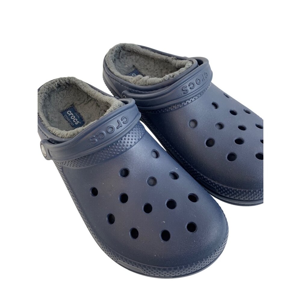 Crocs Mens Size 11M Navy Blue Fur Lined Clogs With Dual Comfort Slip-On Design